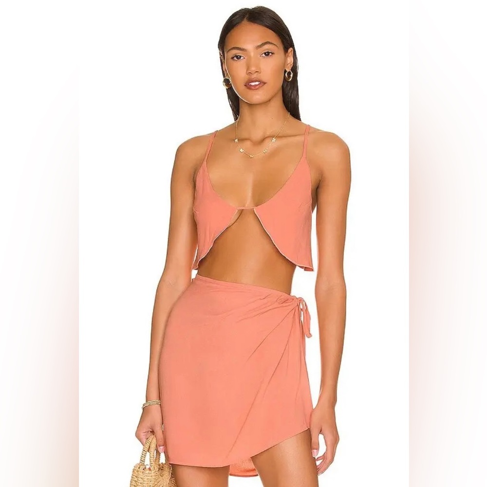 Indah - super cropped camisole - in peach (top only)